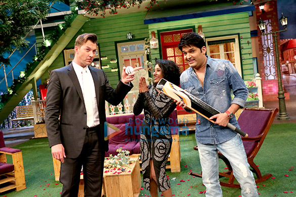 brett lee promotes 2