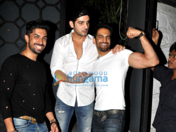 Celebs at Vicky Ratnani's birthday bash at The Korner House