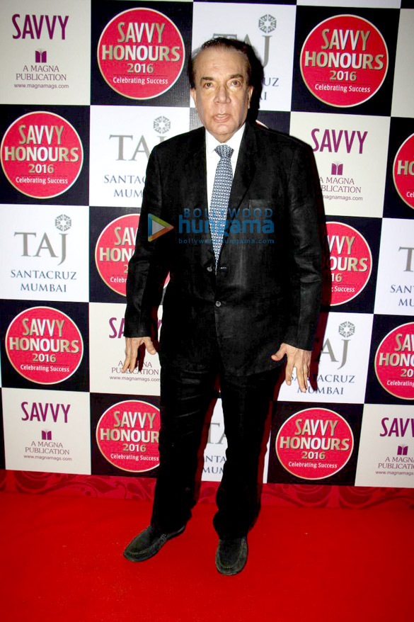 dharmendra at savvy honours 2016 15