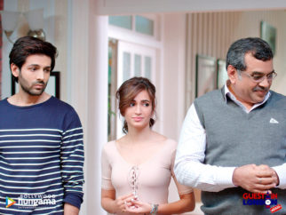 Wallpapers Of The Movie Guest Iin London