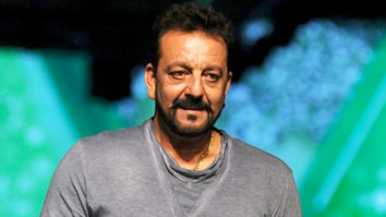 Sanjay Dutt to star in the remake of Marathi film De Dhakka