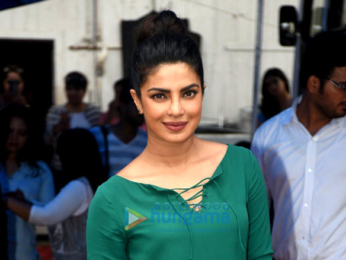 Priyanka Chopra & Arpita Khan spotted at Mehboob Studio