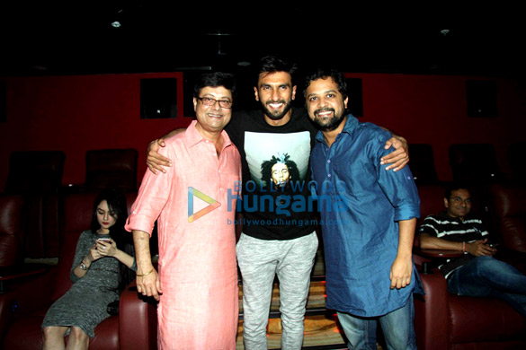 ranveer singh graces the screening of yrfs short film sex chat with pappu papa 12