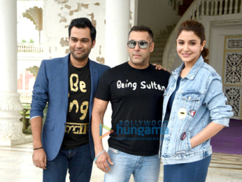 Salman Khan, Anushka Sharma & Ali Abbas Zafar talk about 'Sultan' success at media meet in Panvel