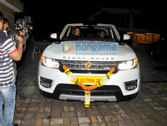 Salman Khan, Lulia Vantur, Varun Dhawan & others at Arpita Khan's party