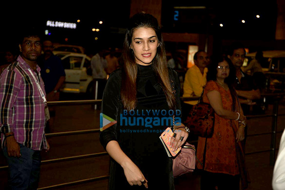 sushant kriti depart for maldives 5