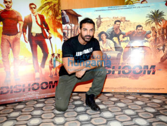 Varun Dhawan, Jacqueline Fernandez & John Abraham at 'Dishoom' promotions