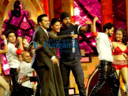 Varun Dhawan, John Abraham, Jacqueline Fernandez & Anil Kapoor grace the finale of India’s Got Talent
