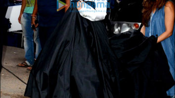 Check out: Kareena Kapoor Khan’s monochrome style for a new ad shoot