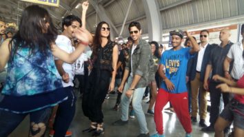 Watch: Katrina Kaif and Sidharth Malhotra’s flashmob on Kala Chashma at Jaipur Metro Station