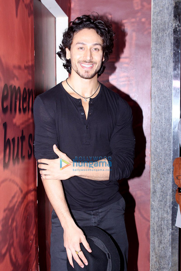 Cast & crew screening of ‘A Flying Jatt’ at PVR Juhu Cast & crew screening of ‘A Flying Jatt’ at PVR Juhu
