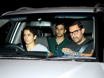 Aamir Khan dines out with 'Dangal' girls at a restaurant in Bandra