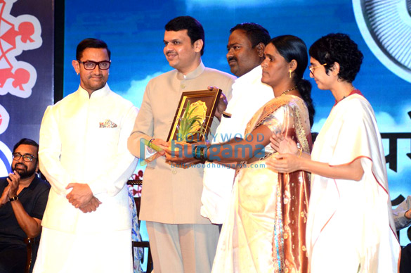 aamir at the satyamev jayate water cup awards 2016 1