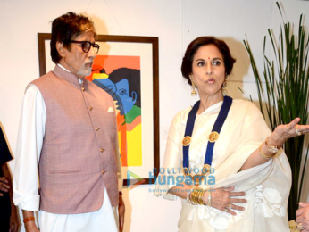 Amitabh Bachchan & Jaya Bachchan grace Dilip De's art exhibition