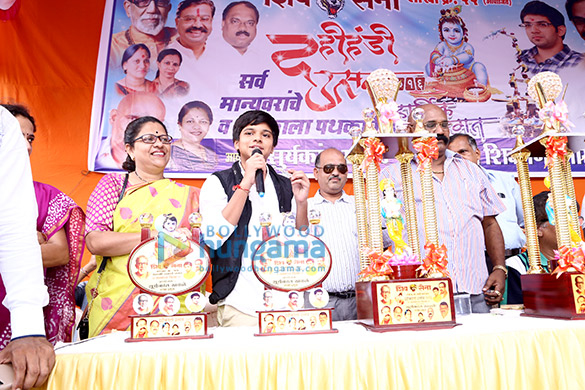 ayush khedekar visits dahi handi pandal in andheri to promote ek tha hero 1