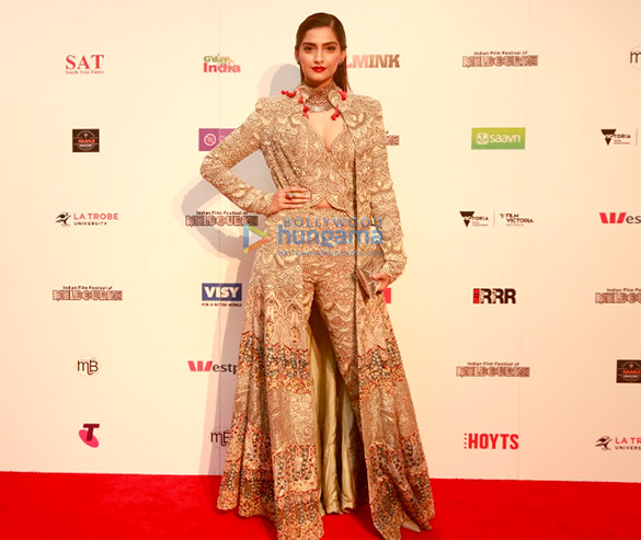 celebs grace 2016 indian film festival 10