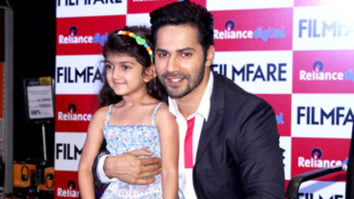 Varun Dhawan To Recreate Magic Of Shah Rukh Khan At Dream Team Tour