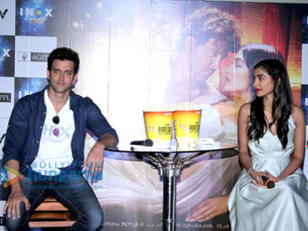 Hrithik Roshan & Pooja Hegde at 'Mohenjo Daro' promotions at Inox