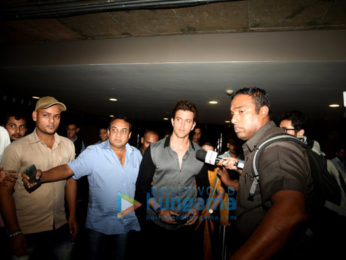 Hrithik Roshan snapped at the airport returning from Hyderabad