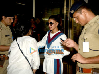 Jacqueline Fernandez departs with her best friend to Paris for birthday celebrations