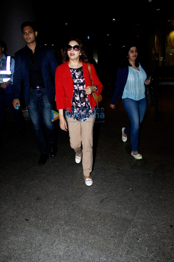 Madhuri Dixit, Shruti Haasan, Richa Chadda and others snapped at the airport