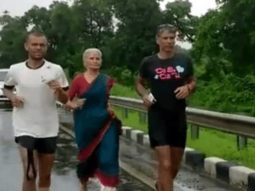 Watch: Milind Soman’s mother runs barefoot alongwith him in TGIR