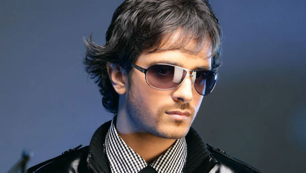 Raghav Sachar Exclusively Sings Rustom Vahi Raghav Sachar Exclusively Sings Rustom Vahi