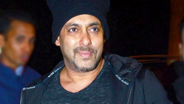 Salman Khan Leaves For ‘IIFA 2016’ Salman Khan Leaves For ‘IIFA 2016’