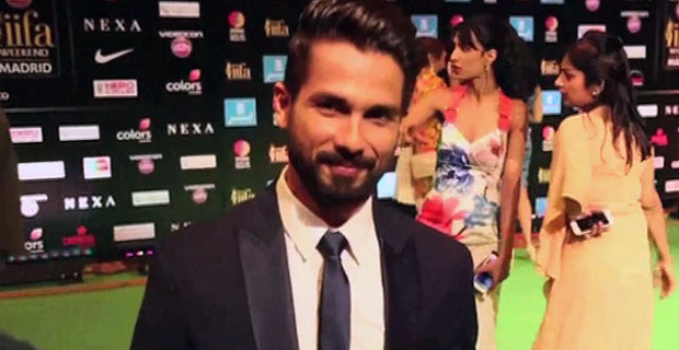 Shahid Kapoor at IIFA Rocks Green Carpet, Madrid Shahid Kapoor at IIFA Rocks Green Carpet, Madrid