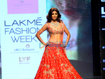 Shilpa Shetty walks for Anushree Reddy at Lakme Fashion Week 2016