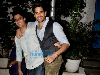 Sidharth Malhotra snapped with his brother post dinner at Olive