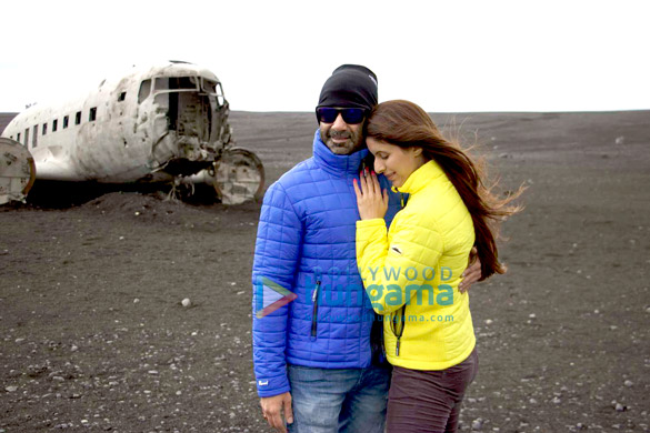 singer khushboo grewal celebrates her 10th wedding anniversary with husband in iceland 6