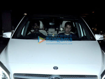 Celebs snapped at the special screening of 'Rustom' by Akshay Kumar