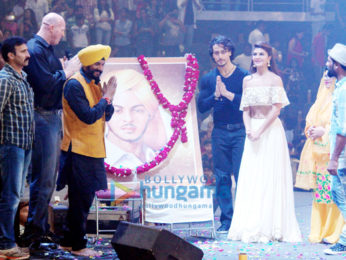 Team of 'A Flying Jatt' at Sadbhwna Diwas 2016