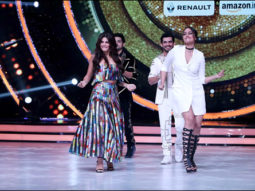 Sonakshi Sinha and Jacqueline Fernandez grove on the sets of Jhalak Dikhla Jaa 9
