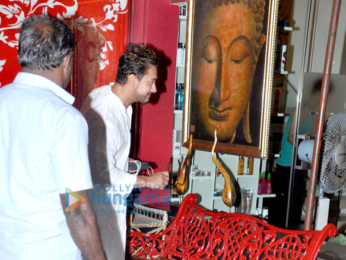 Aamir Khan snapped post a spa session in Bandra