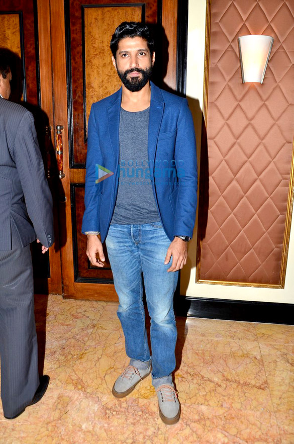 big b farhan aamir kareena launch the gcm 12