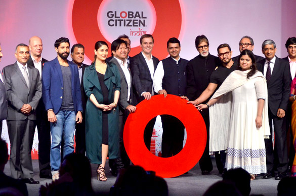 big b farhan aamir kareena launch the gcm