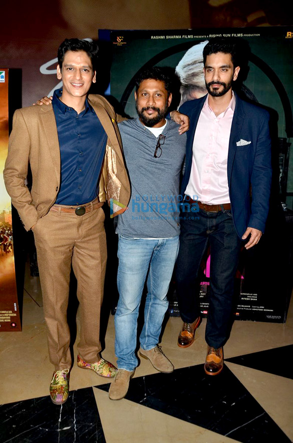 celebs grace screening of pink 2
