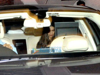 Deepika Padukone snapped post her meeting with Sanjay Leela Bhansali