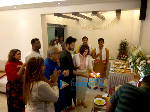 ekta kapoor celebrates ganesh chaturthi with karan tacker 3