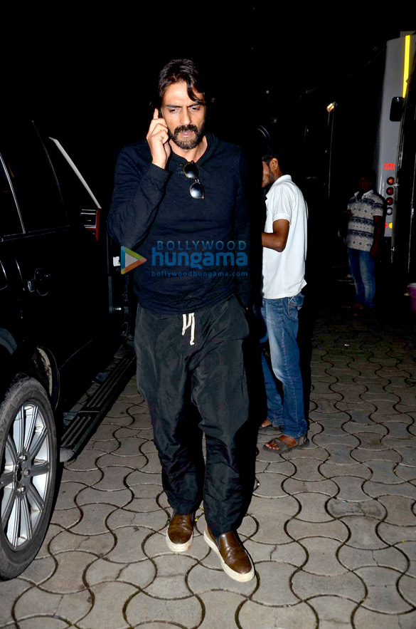 farhan arjun shraddha snapped at rock on 2 7