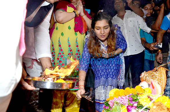 govindas ganesha visarjan 4
