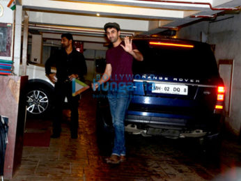 Ranbir Kapoor, Malaika Arora Khan, Amrita Arora snapped at Kareena Kapoor Khan's birthday bash