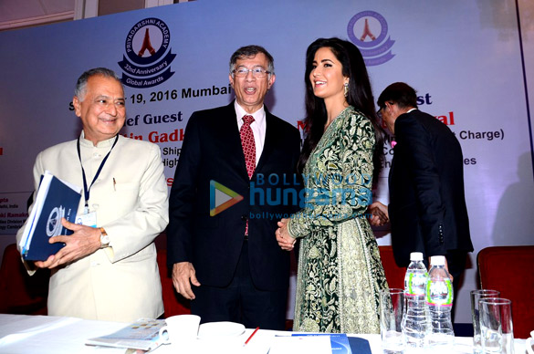 katrina juhi receive priyadarshini global awards 1