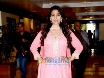 Katrina Kaif & Juhi Chawla receive 'Priyadarshini Global Awards'