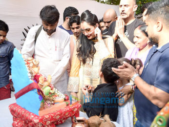 Manyata Dutt & kids' Ganesh visarjan