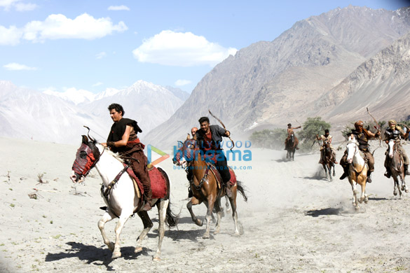 mirzya1