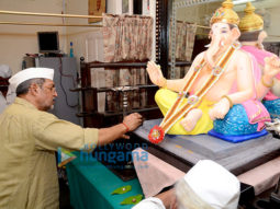 Nana Patekar celebrates Ganesha Chatruthi