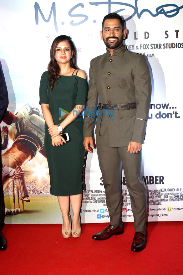 premiere of m s dhoni the untold story 5
